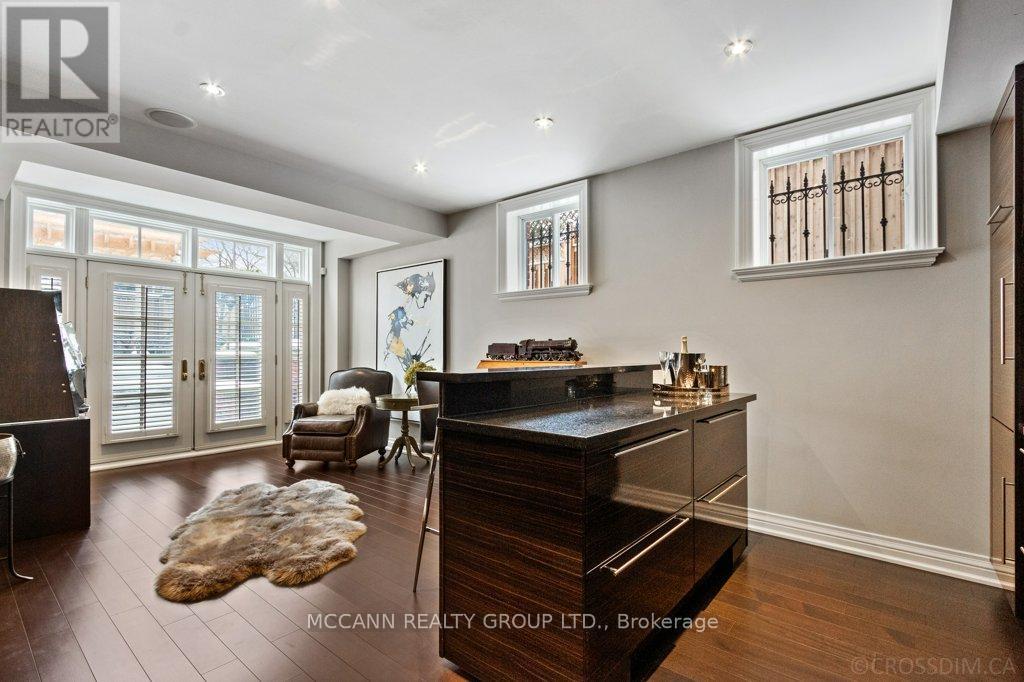 21 De Vere Gardens, Toronto, Ontario  M5M 3E4 - Photo 38 - C12071420
