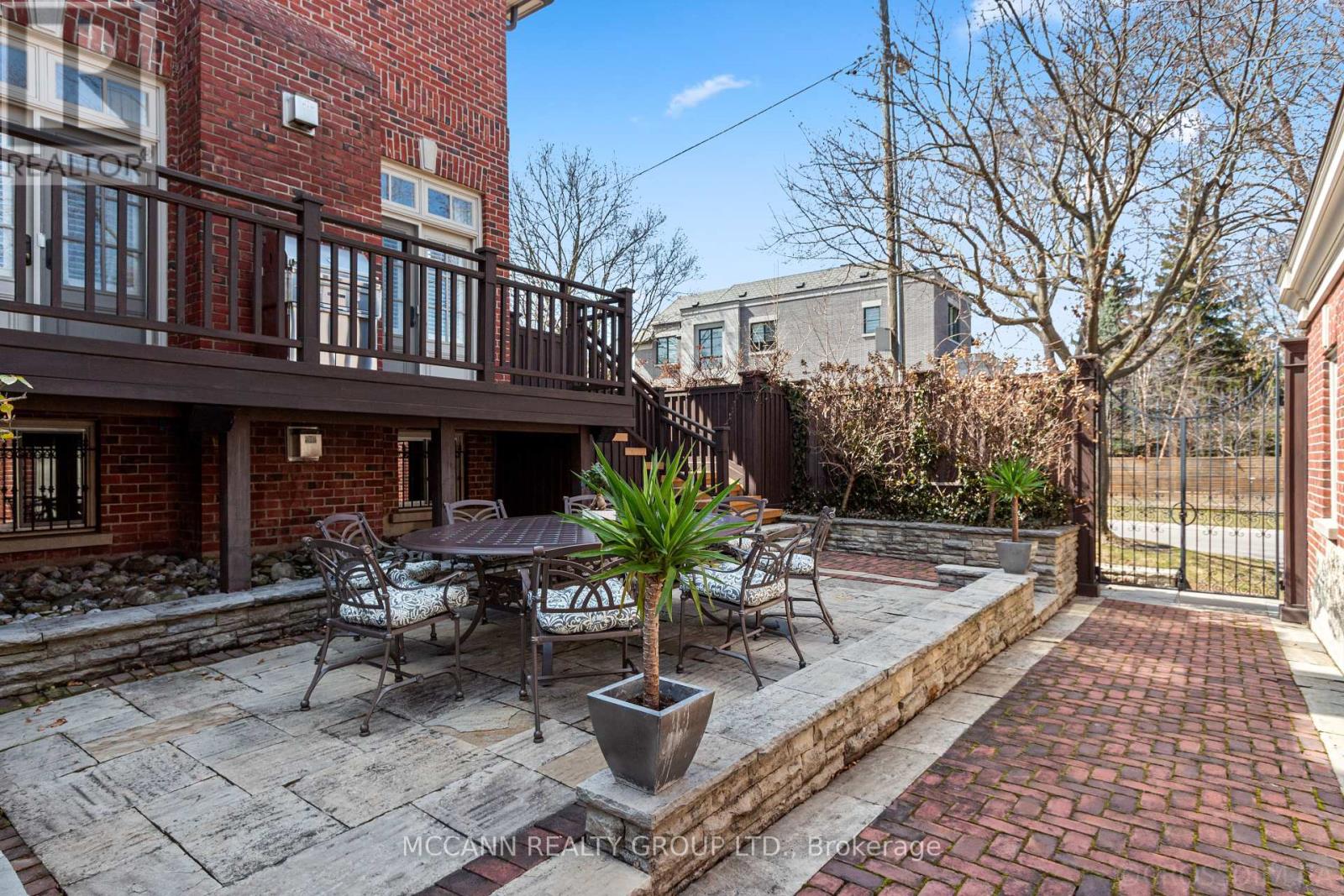 21 De Vere Gardens, Toronto, Ontario  M5M 3E4 - Photo 46 - C12071420