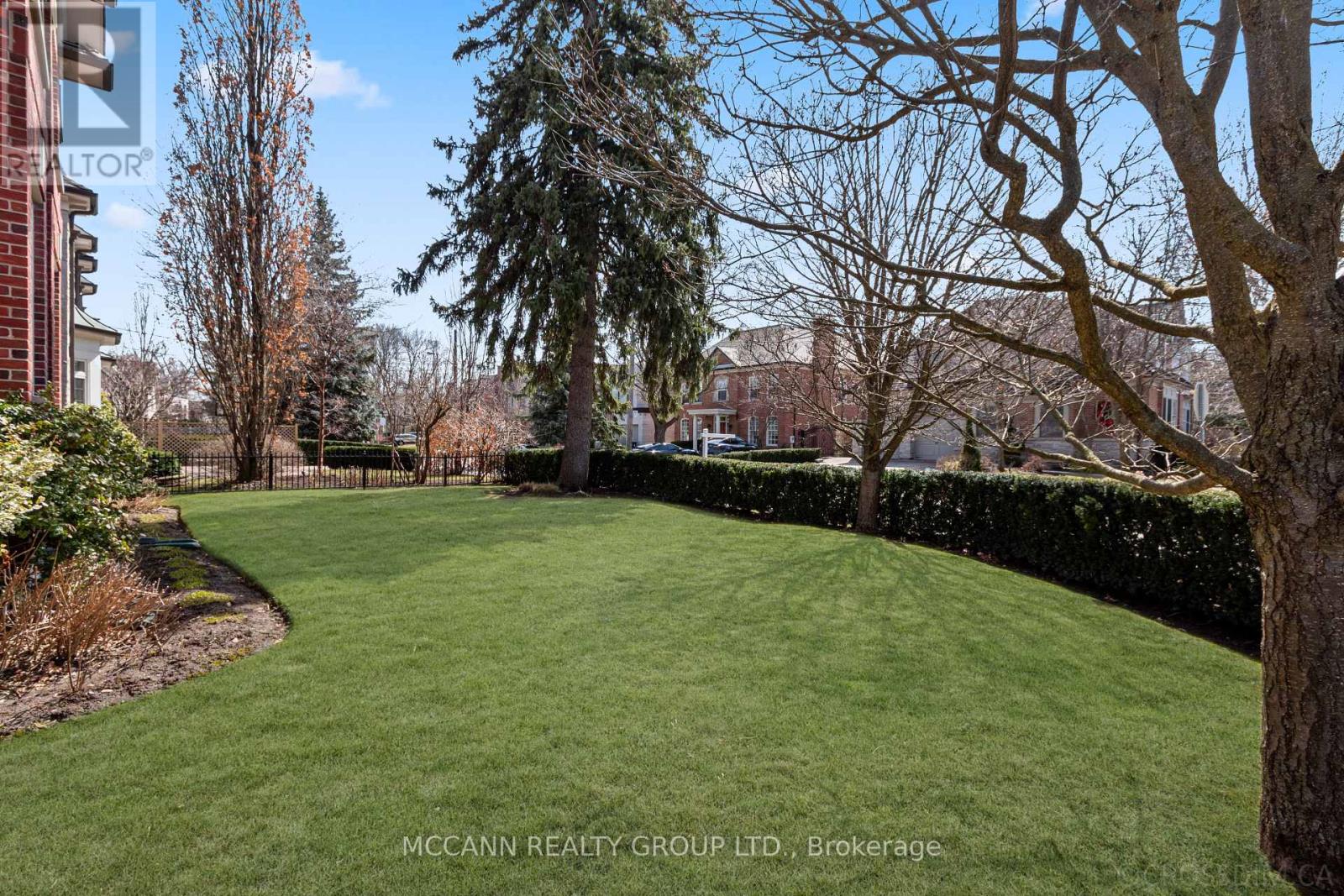 21 De Vere Gardens, Toronto, Ontario  M5M 3E4 - Photo 50 - C12071420