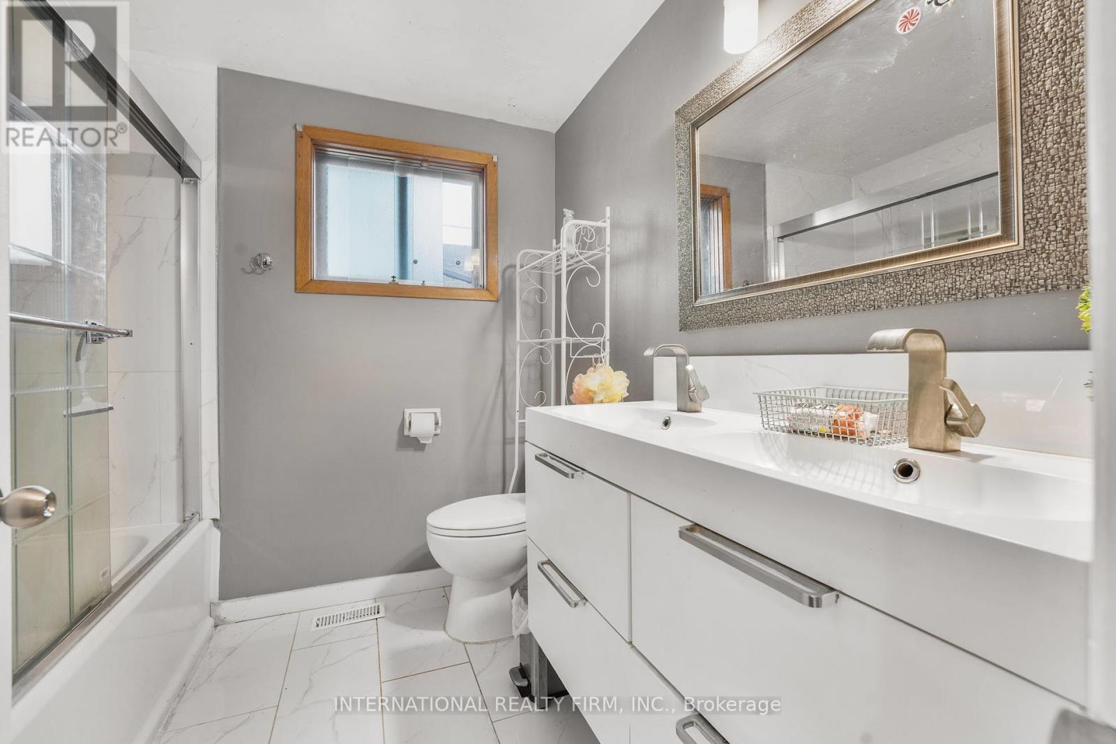 260 Harmony Road N, Oshawa, Ontario  L1G 6L5 - Photo 20 - E12071232