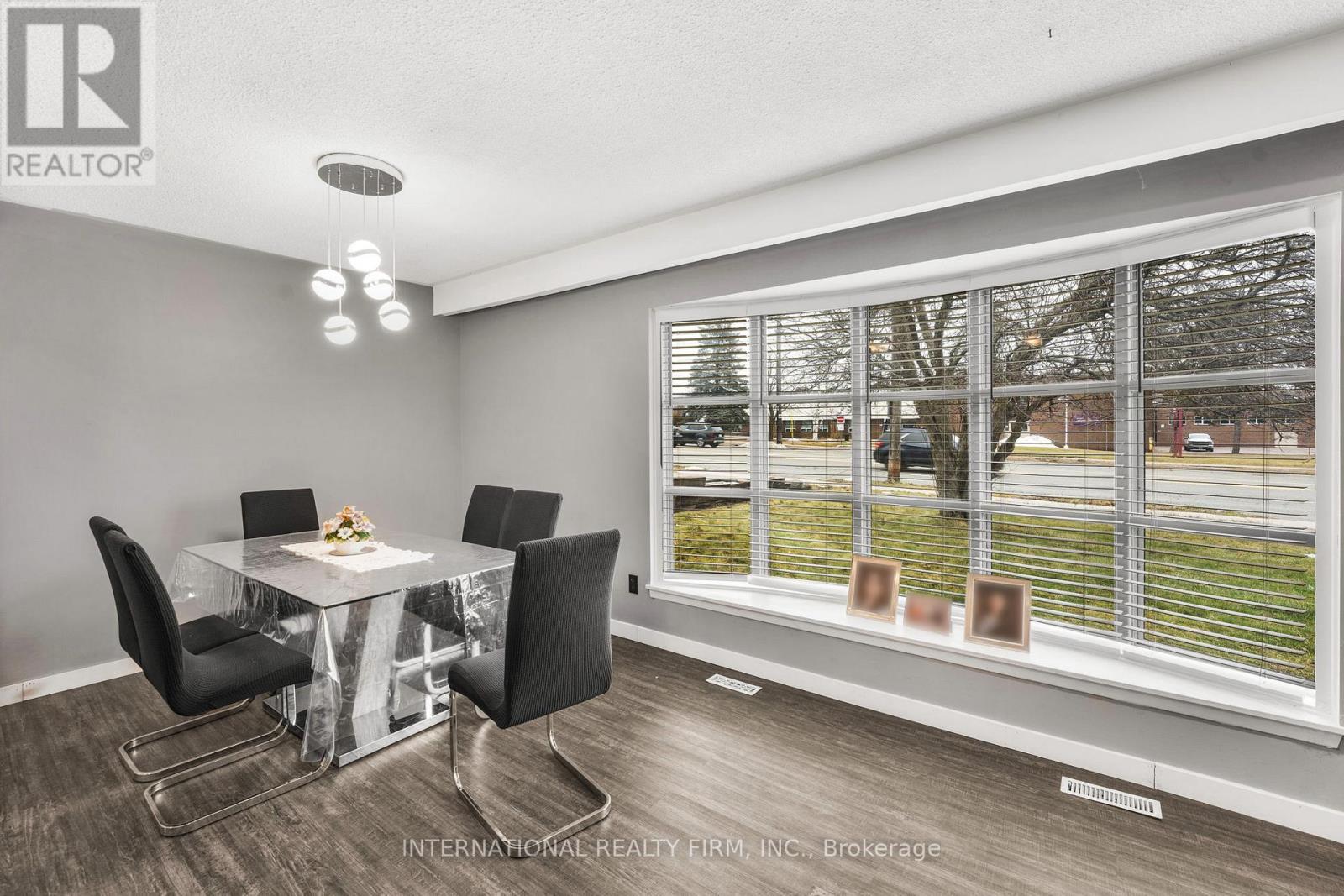 260 Harmony Road N, Oshawa, Ontario  L1G 6L5 - Photo 7 - E12071232