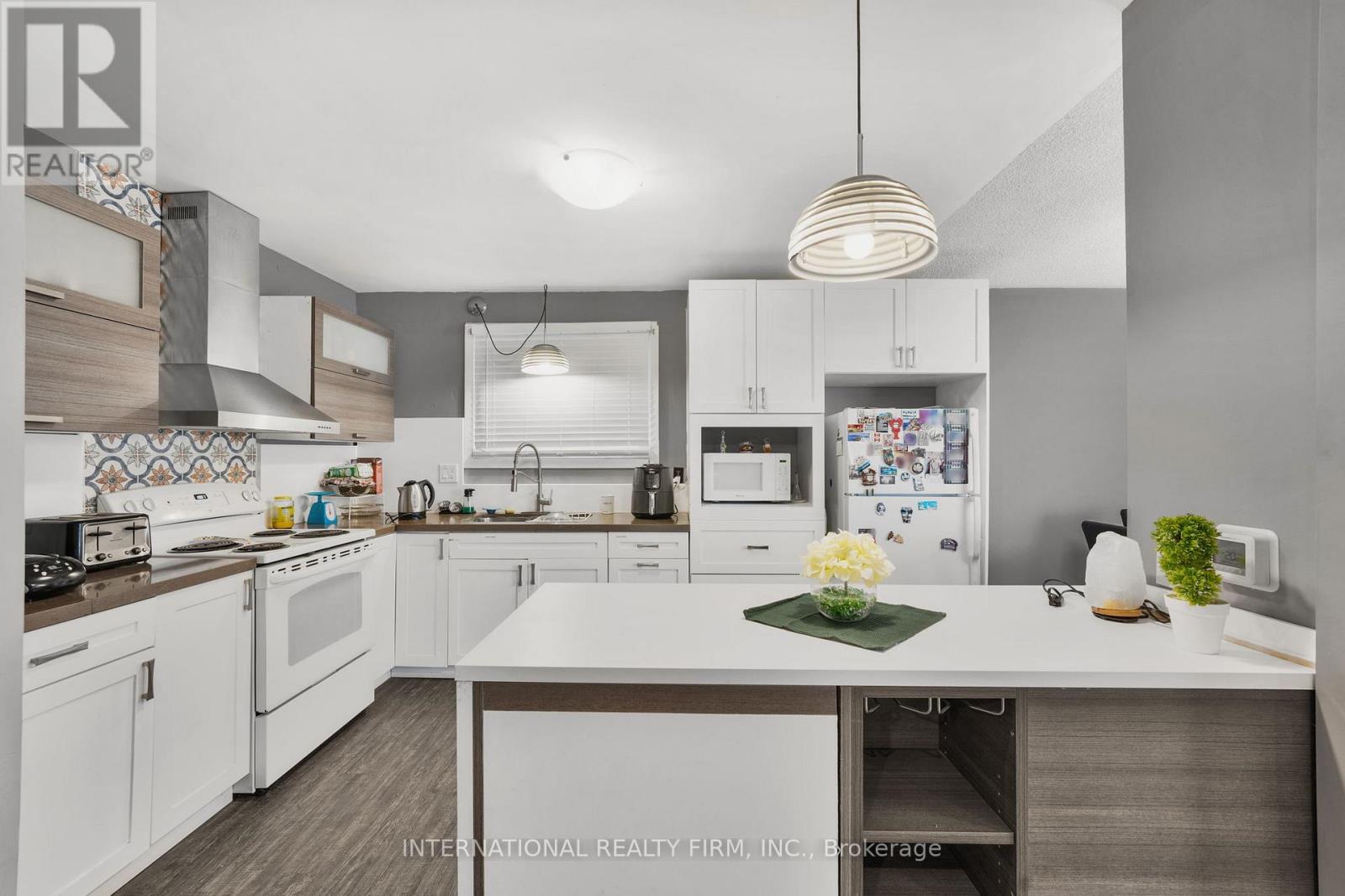 260 Harmony Road N, Oshawa, Ontario  L1G 6L5 - Photo 9 - E12071232