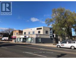 1576 KINGSTON ROAD, Toronto, Ontario
