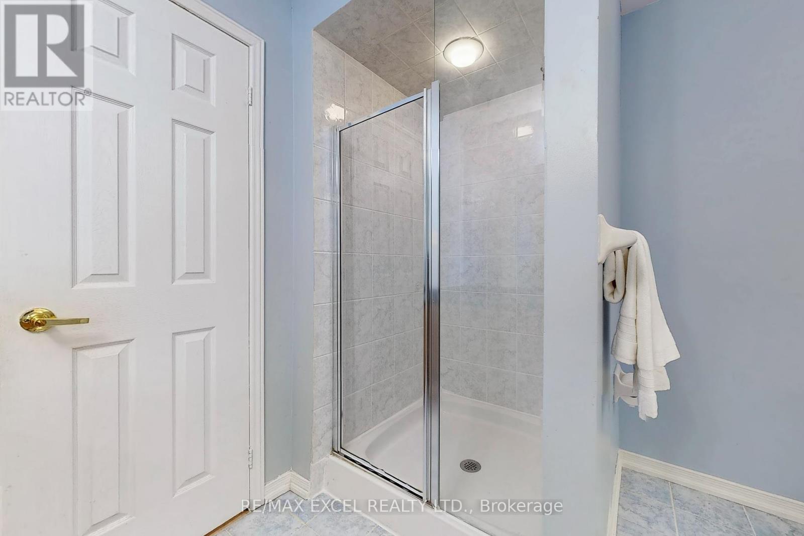 56 Christian Hoover Drive, Whitchurch-Stouffville, Ontario  L4A 0X5 - Photo 27 - N12071267