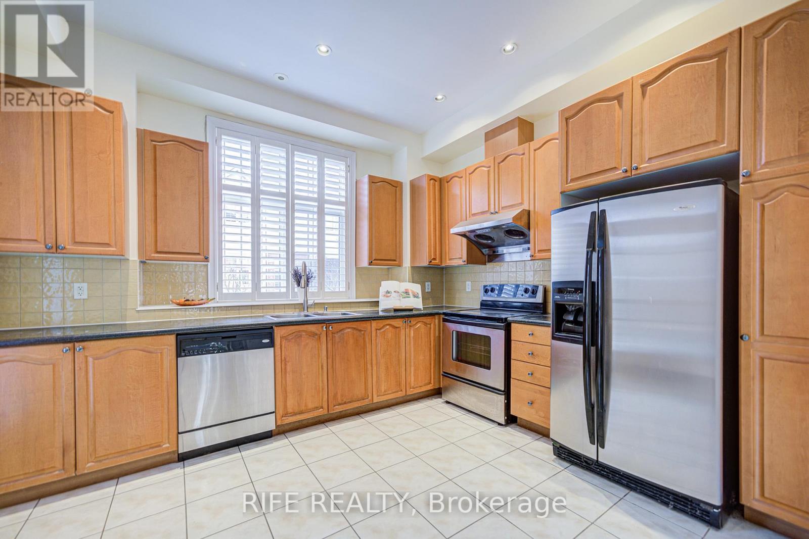 99 Legends Way, Markham, Ontario  L3R 5Z9 - Photo 20 - N12071380
