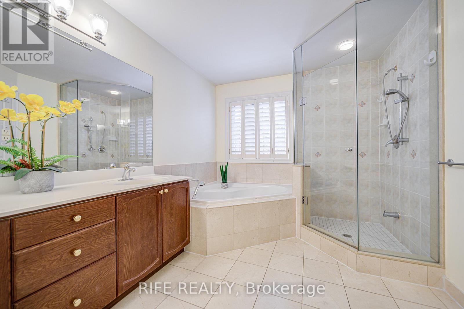 99 Legends Way, Markham, Ontario  L3R 5Z9 - Photo 31 - N12071380