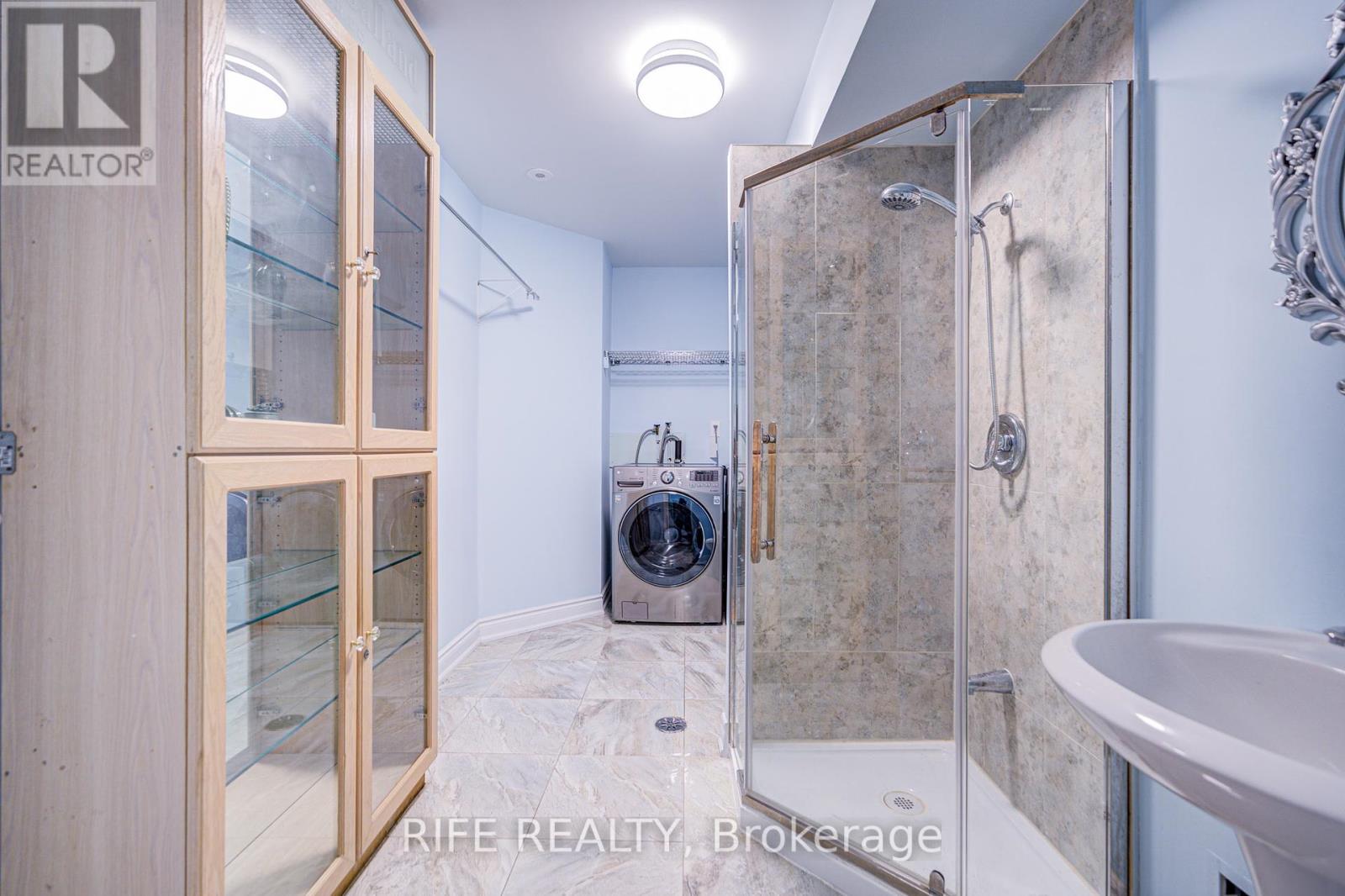 99 Legends Way, Markham, Ontario  L3R 5Z9 - Photo 8 - N12071380