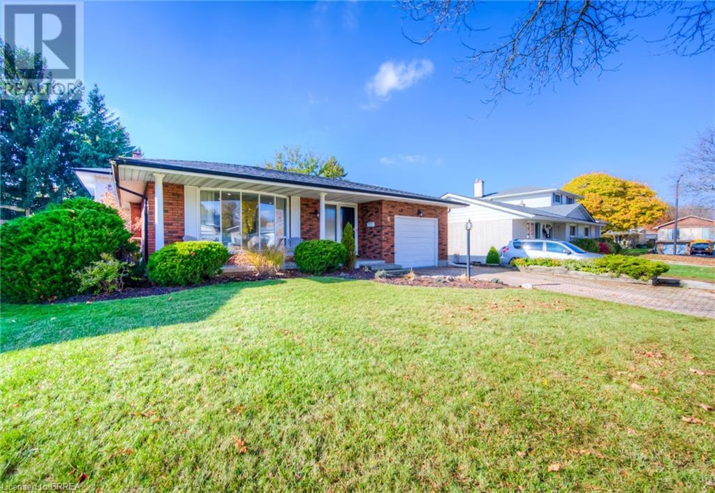 Property at 6 BELL MANOR Court image 1