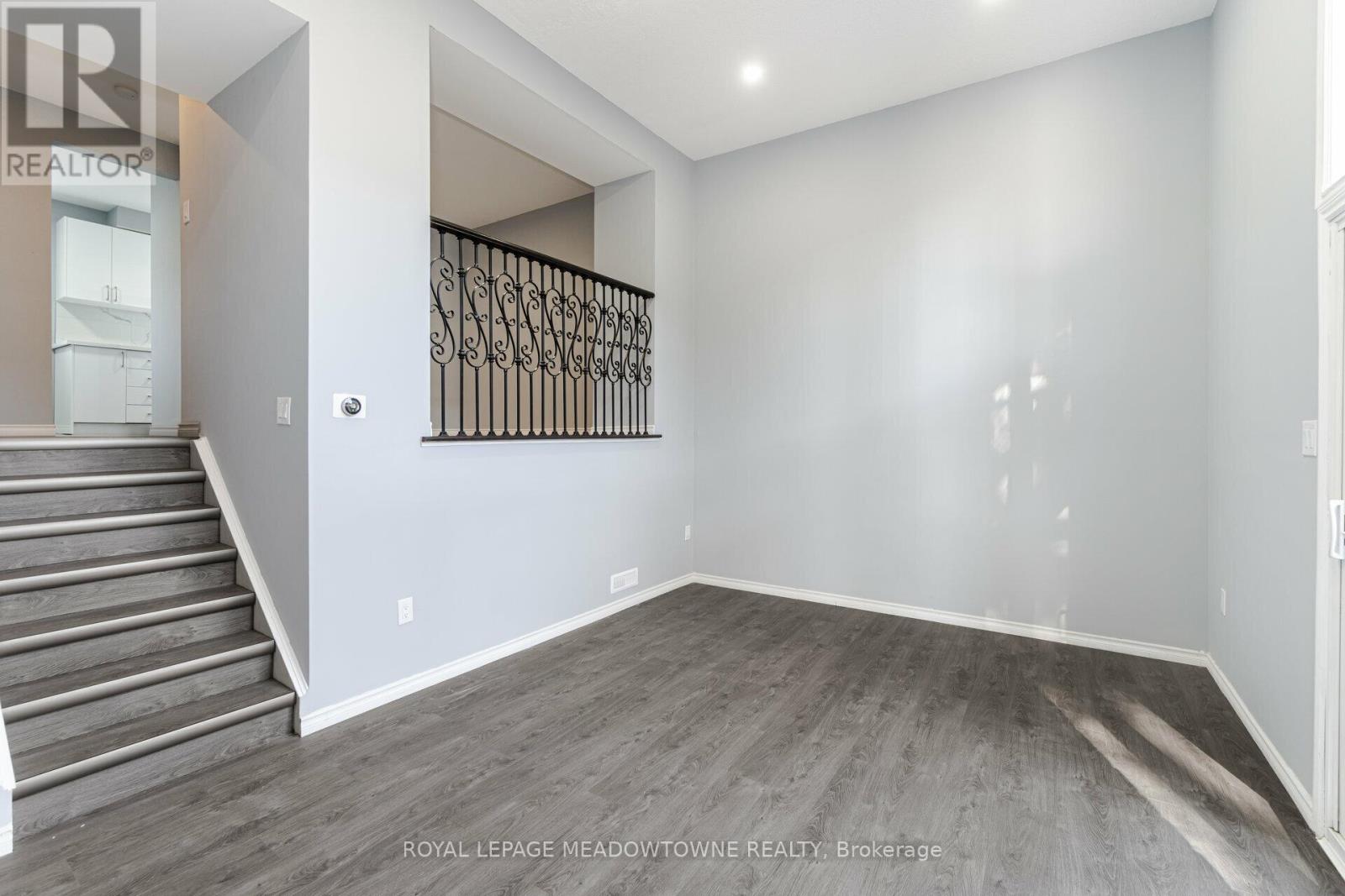 42 - 11 Harrisford Street, Hamilton, Ontario  L8K 6L7 - Photo 11 - X12071367