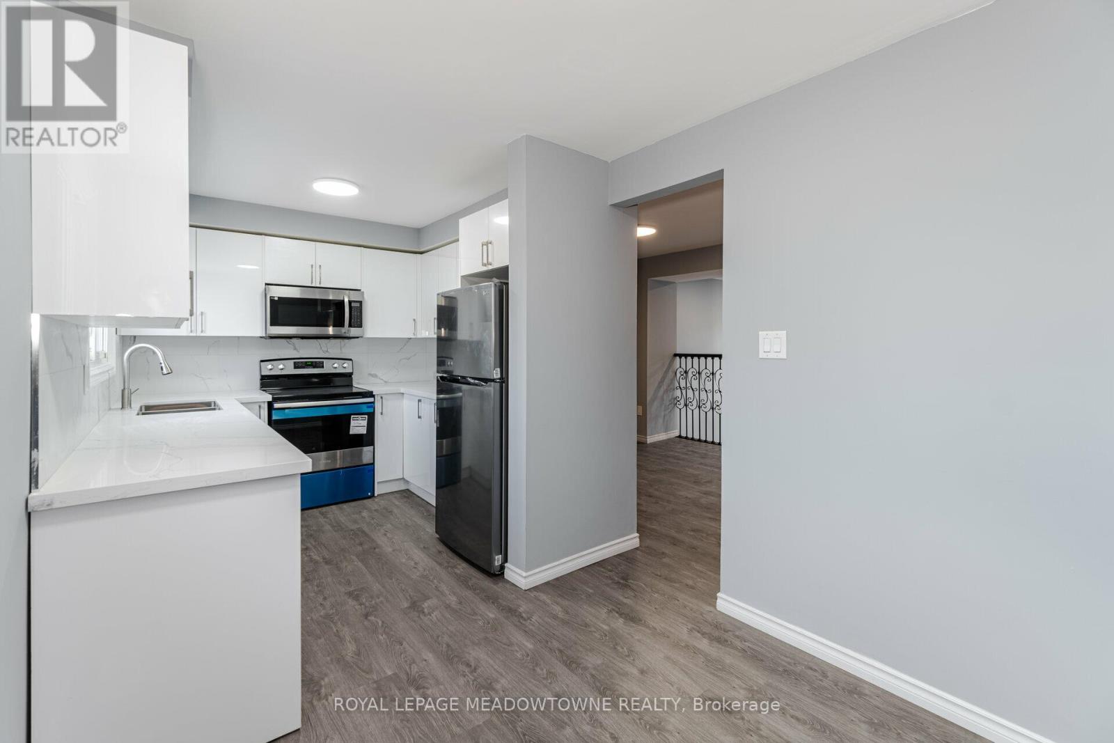 42 - 11 Harrisford Street, Hamilton, Ontario  L8K 6L7 - Photo 17 - X12071367