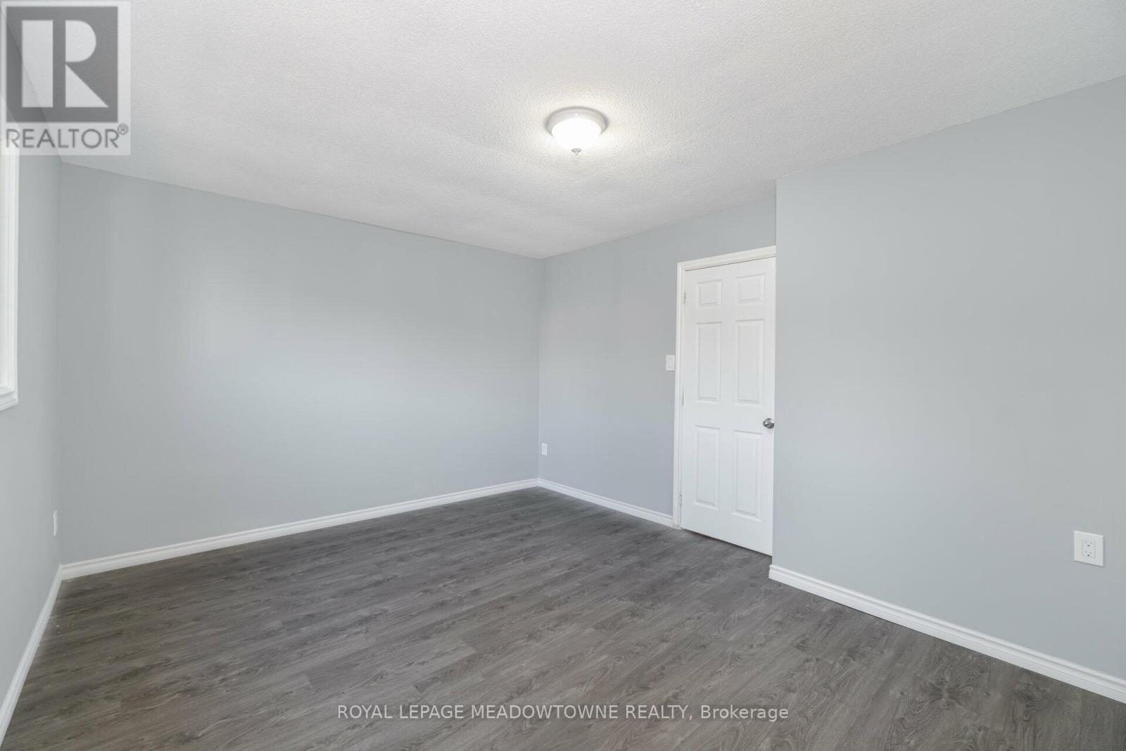 42 - 11 Harrisford Street, Hamilton, Ontario  L8K 6L7 - Photo 30 - X12071367