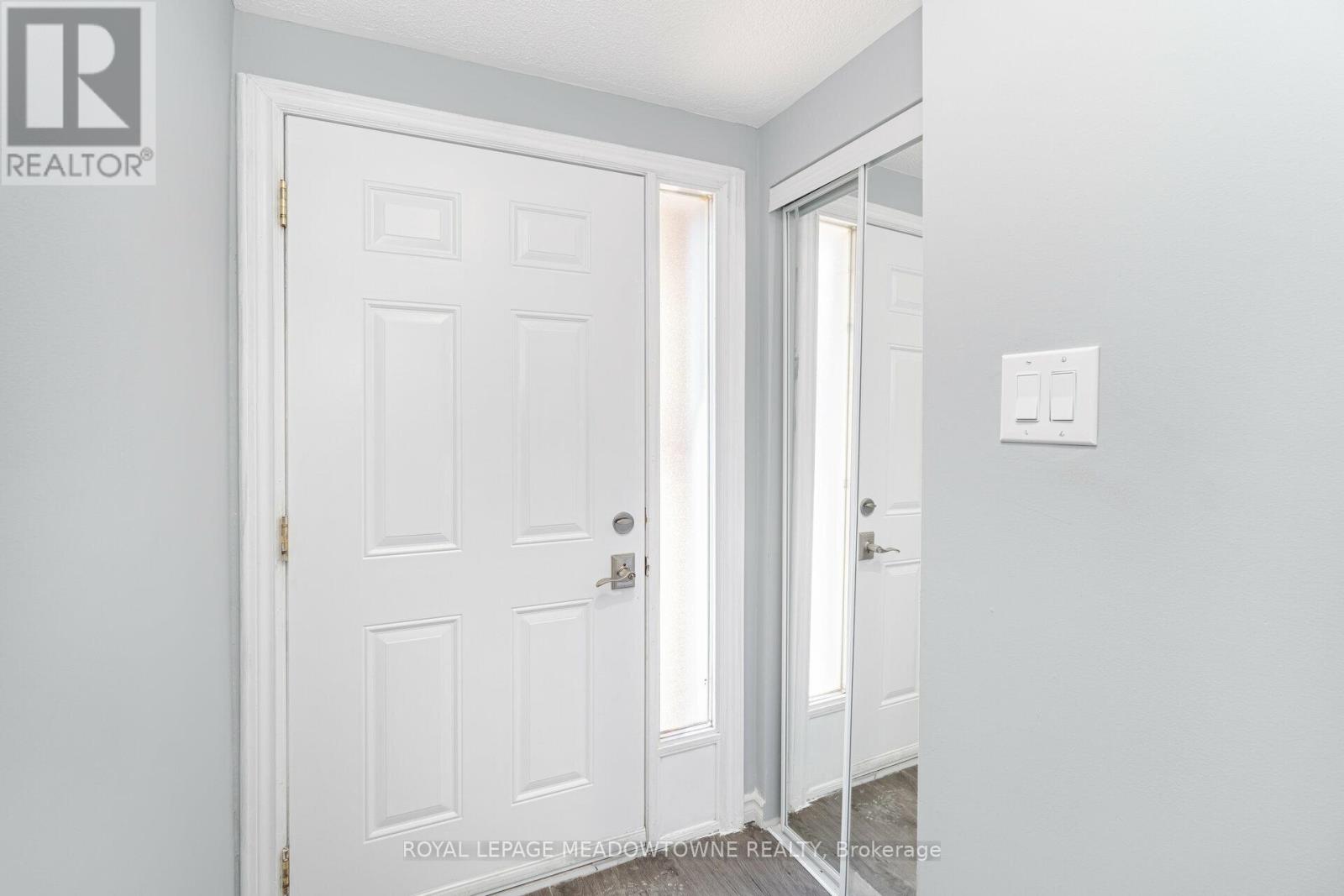 Property at 42 - 11 HARRISFORD STREET image 5