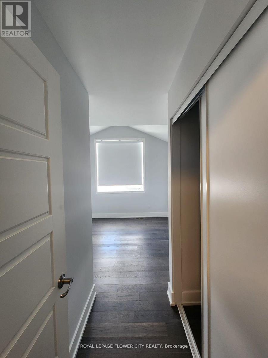 726 Rouncey Road, Ottawa, Ontario  K2S 1B6 - Photo 11 - X12071426
