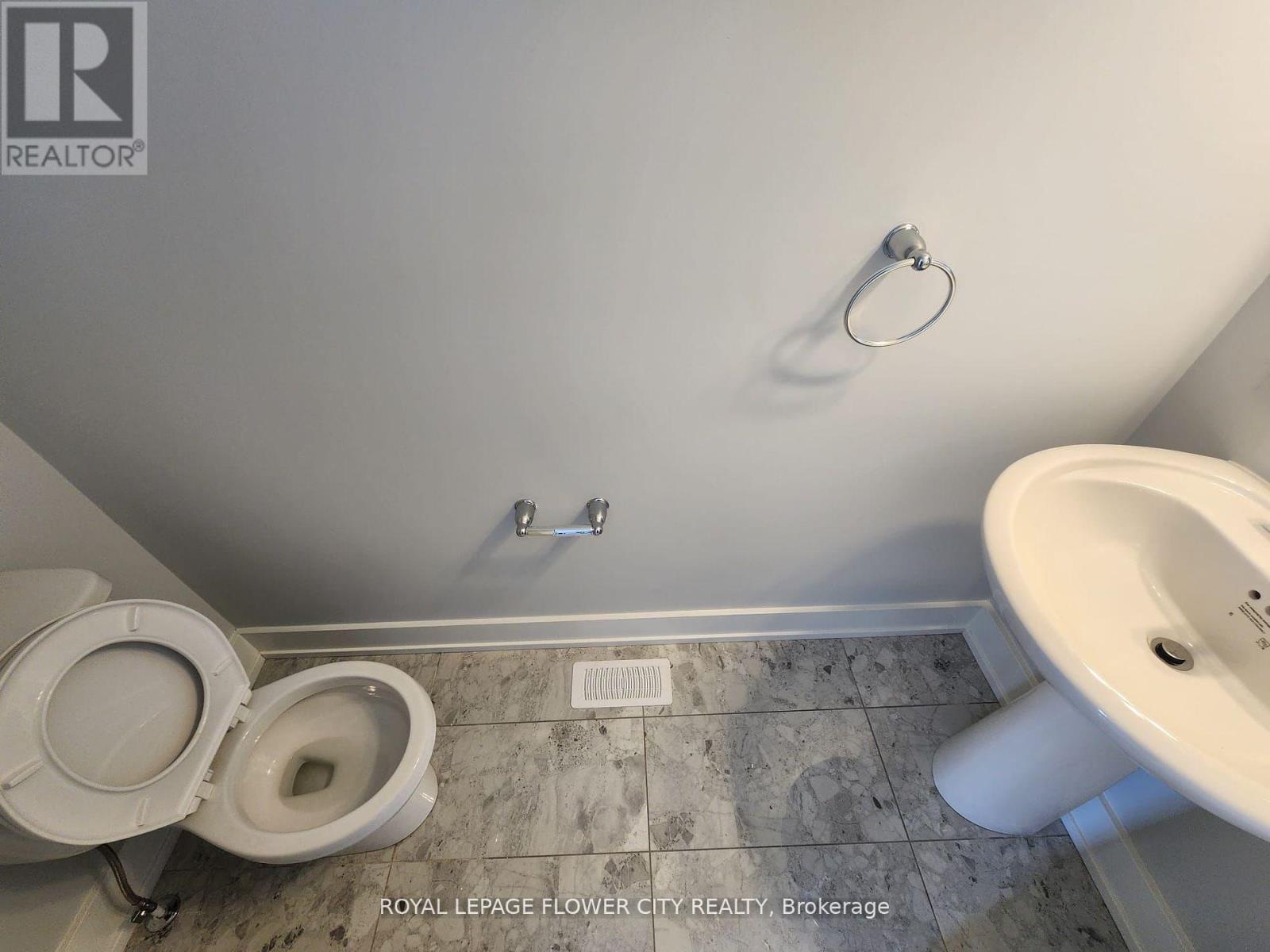 726 Rouncey Road, Ottawa, Ontario  K2S 1B6 - Photo 23 - X12071426