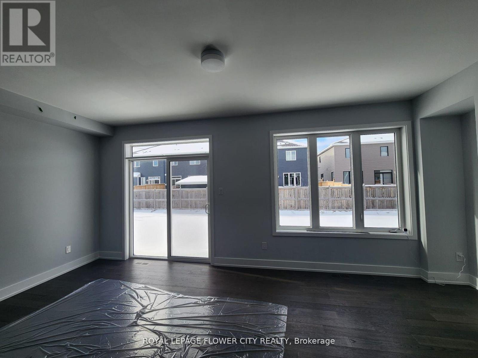 726 Rouncey Road, Ottawa, Ontario  K2S 1B6 - Photo 29 - X12071426