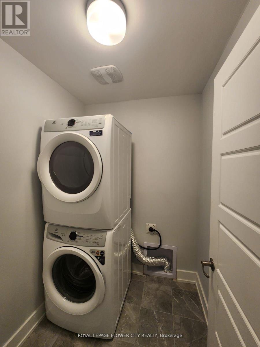 726 Rouncey Road, Ottawa, Ontario  K2S 1B6 - Photo 33 - X12071426