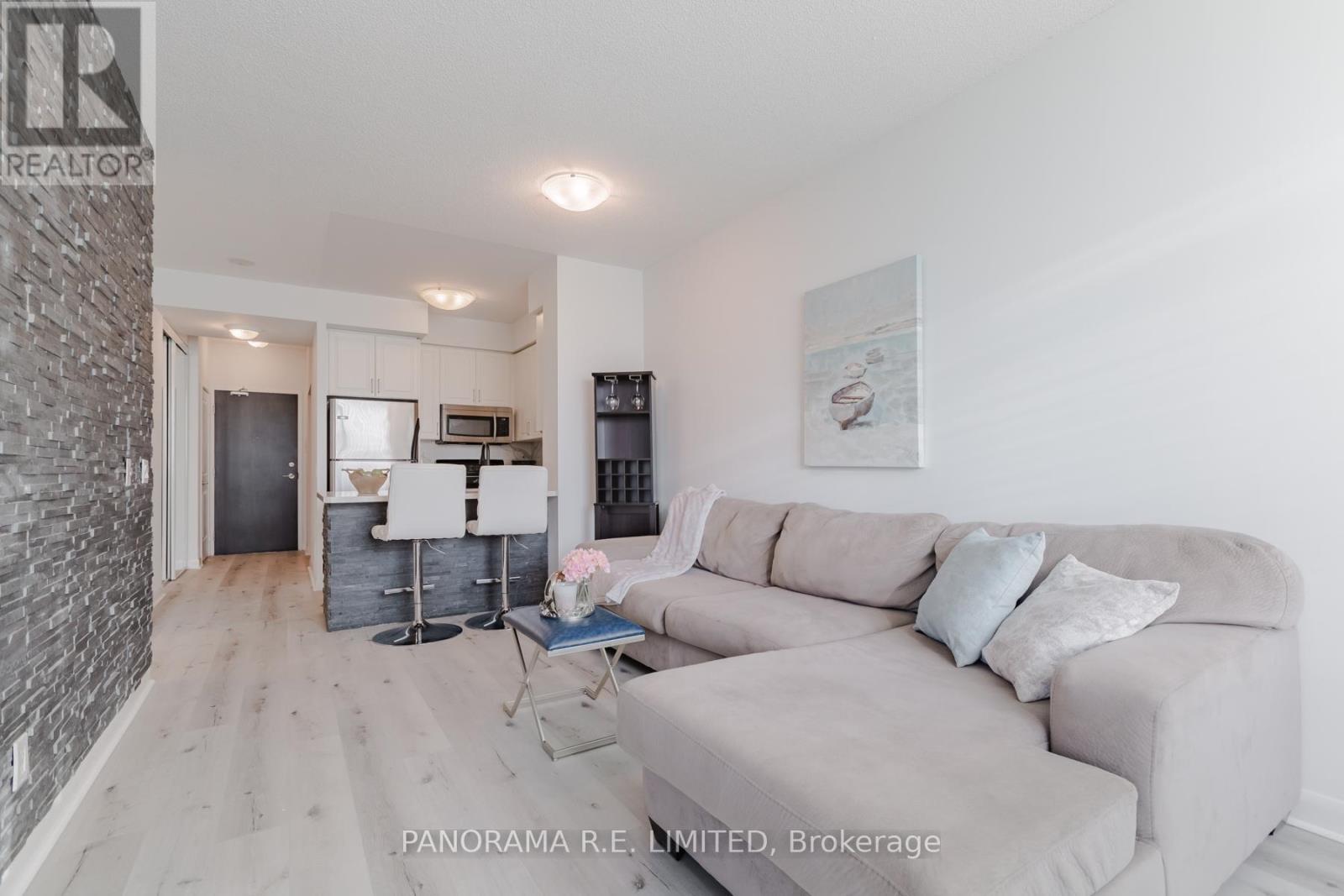 207 - 235 SHERWAY GARDENS ROAD, Toronto, Ontario