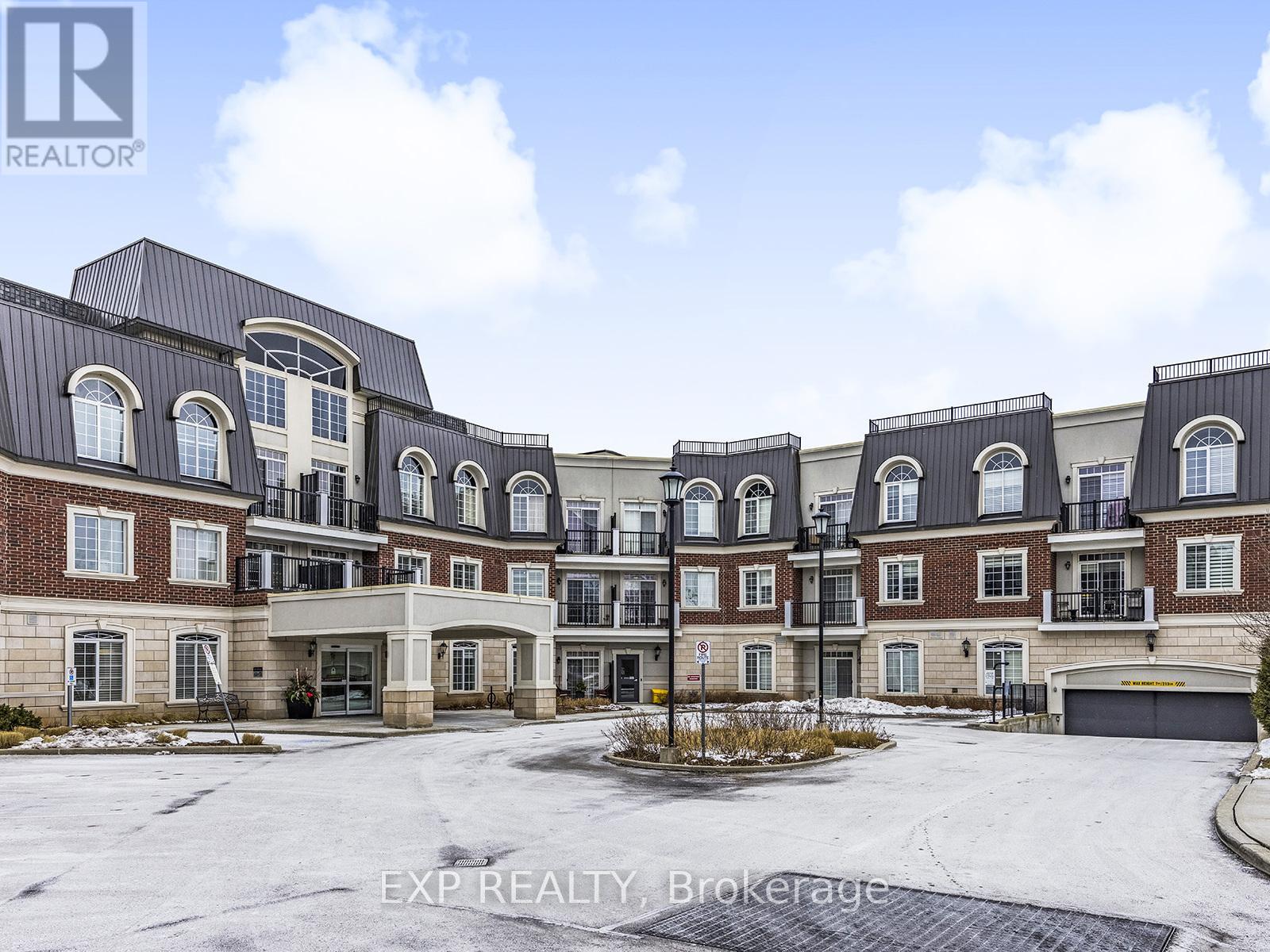 223 - 2300 Upper Middle Road W, Oakville (Ga Glen Abbey), Ontario  L6M 0T4 - Photo 1 - W12071447