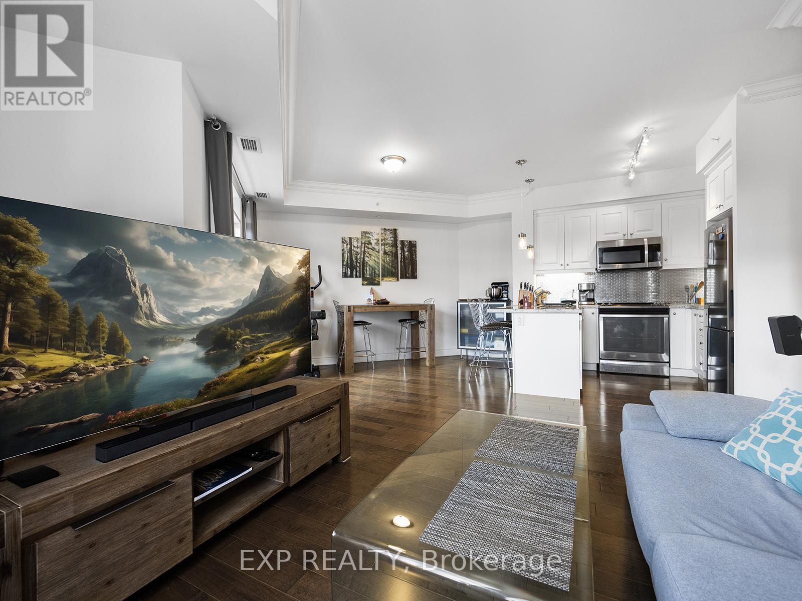 223 - 2300 Upper Middle Road W, Oakville (Ga Glen Abbey), Ontario  L6M 0T4 - Photo 6 - W12071447