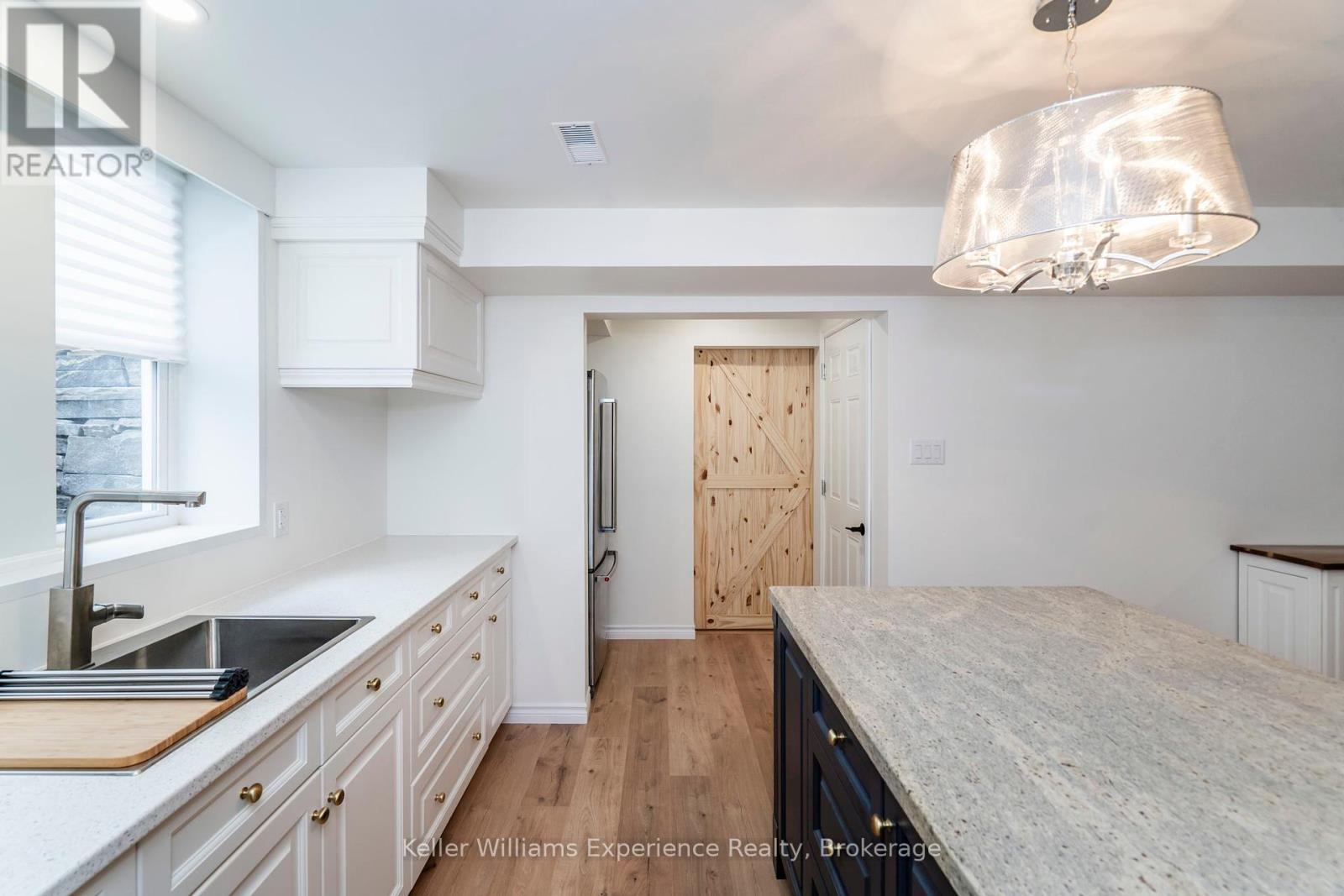 18 Archer Crescent, Springwater, Ontario  L0L 1P0 - Photo 26 - S12071457