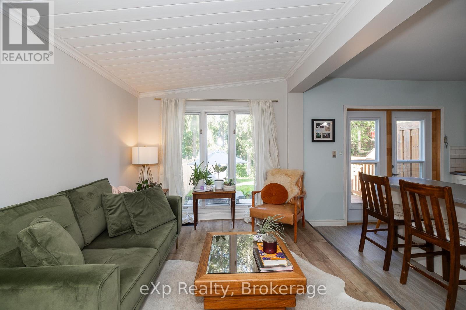 780 5th Avenue E, Owen Sound, Ontario  N4K 2R6 - Photo 15 - X12071456