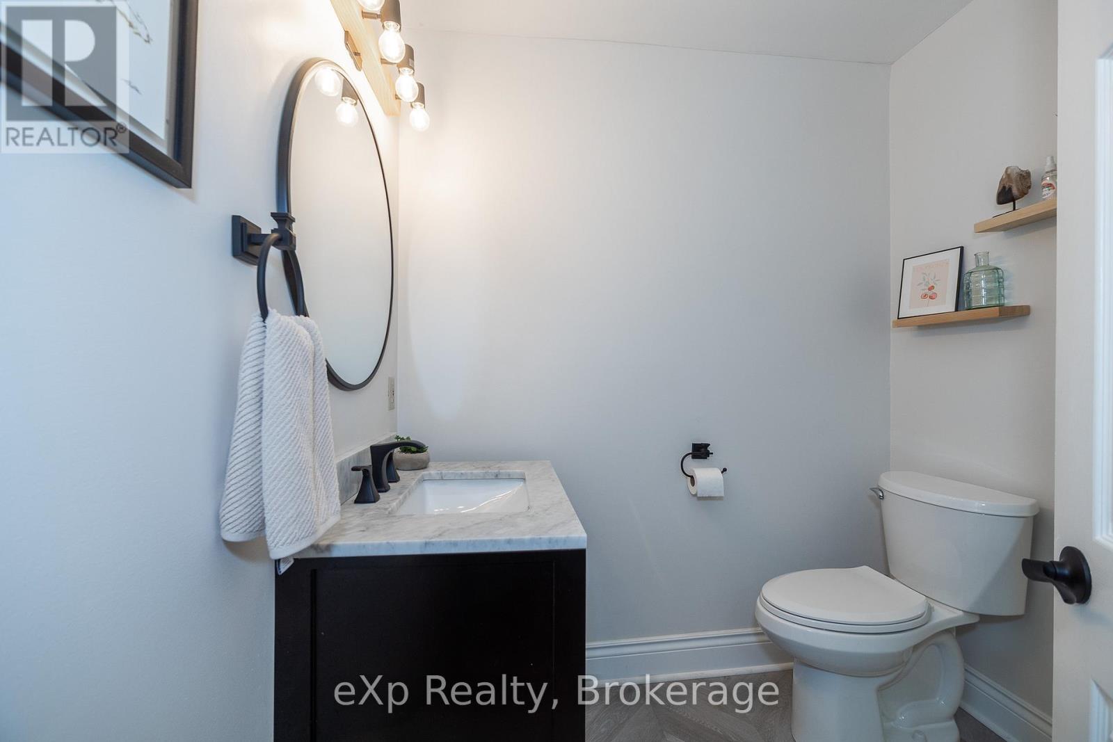 780 5th Avenue E, Owen Sound, Ontario  N4K 2R6 - Photo 18 - X12071456