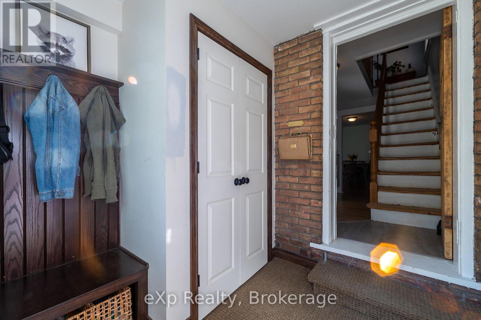 780 5th Avenue E, Owen Sound, Ontario  N4K 2R6 - Photo 2 - X12071456