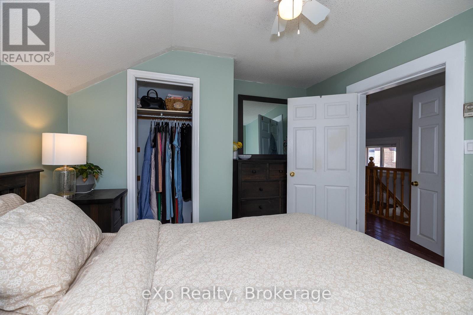 780 5th Avenue E, Owen Sound, Ontario  N4K 2R6 - Photo 24 - X12071456