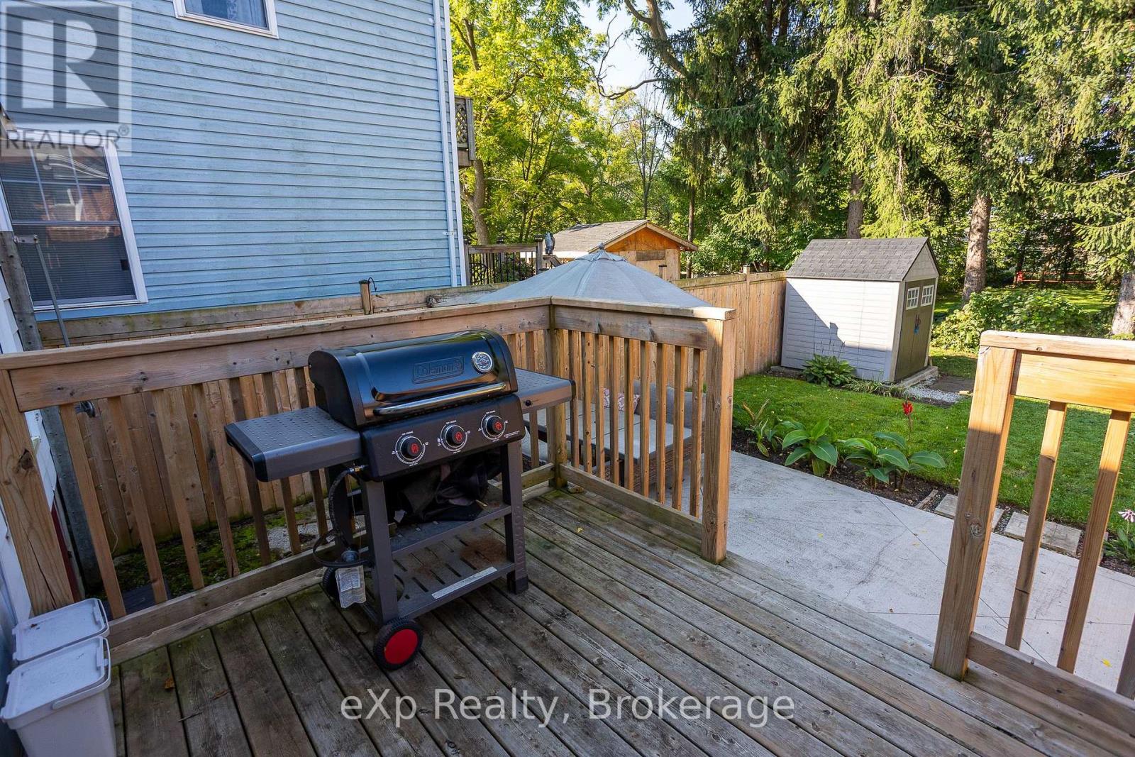 780 5th Avenue E, Owen Sound, Ontario  N4K 2R6 - Photo 33 - X12071456