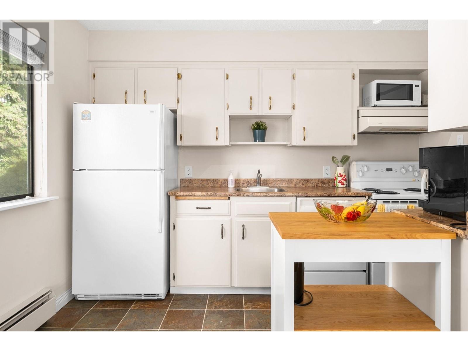 8 137 E 5th Street, North Vancouver, British Columbia  V7L 1L3 - Photo 8 - R2988220
