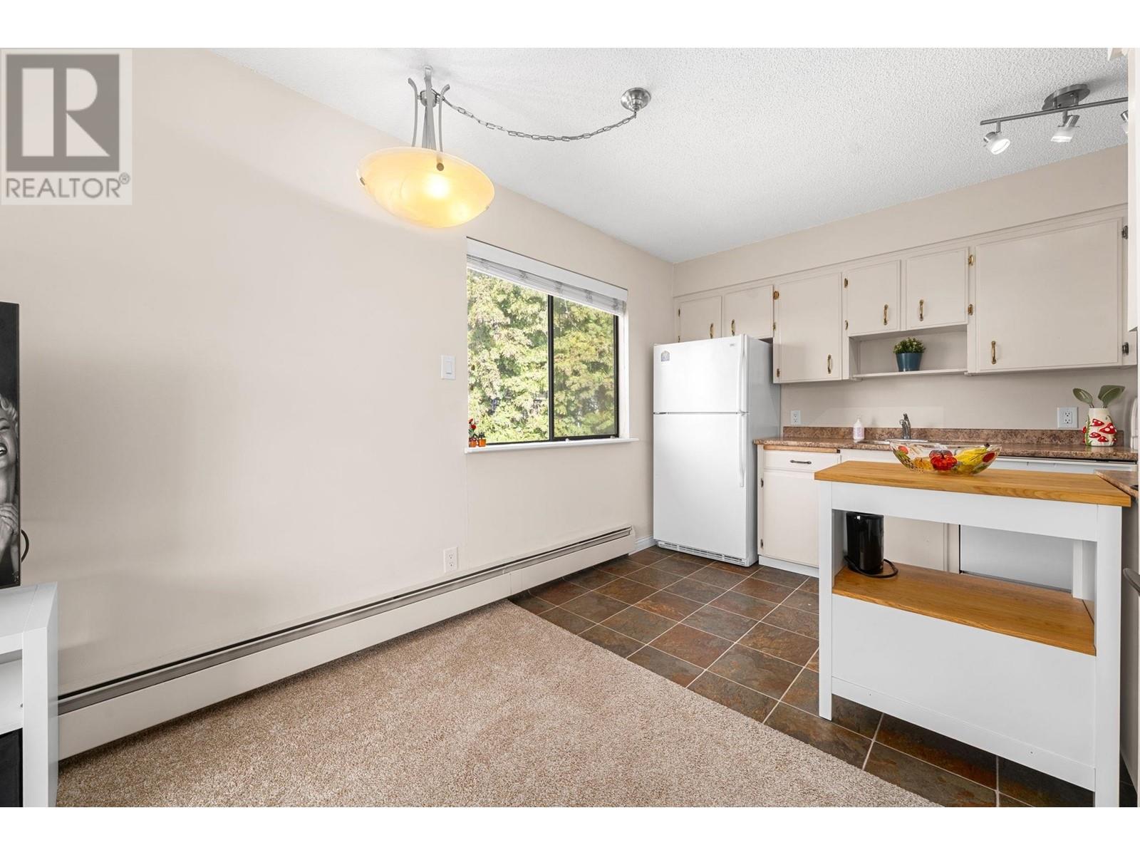 8 137 E 5th Street, North Vancouver, British Columbia  V7L 1L3 - Photo 9 - R2988220