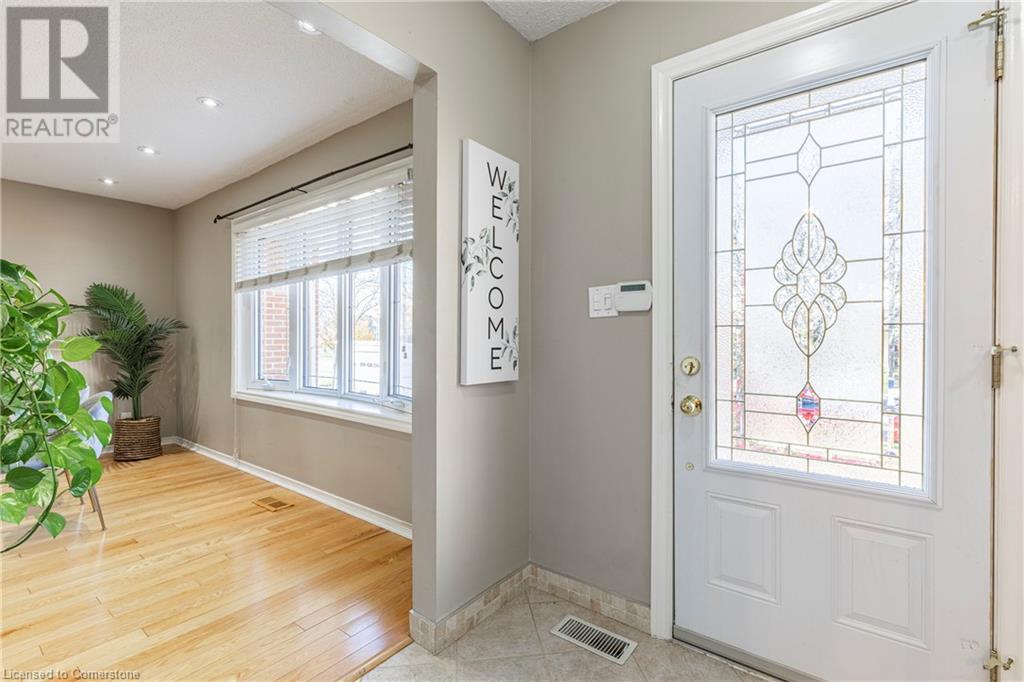 Property at 32 AUDUBON Street S image 5