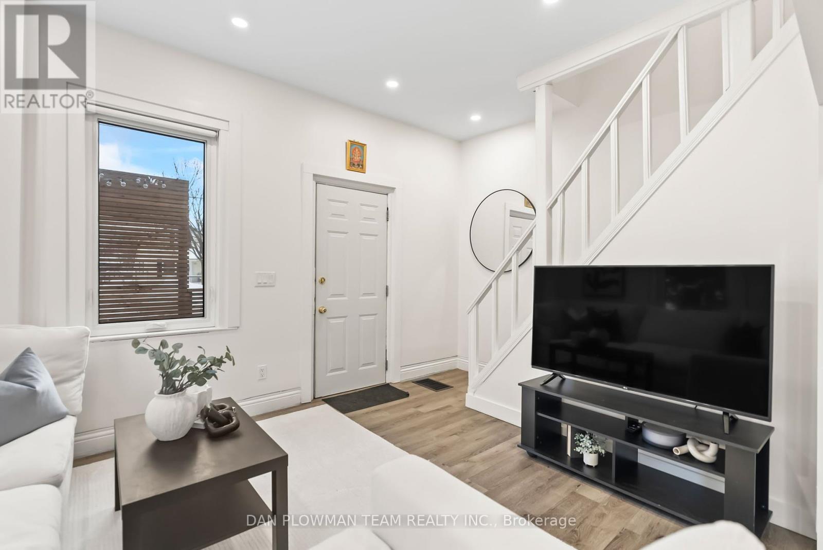 Property at 150 MILL STREET image 4