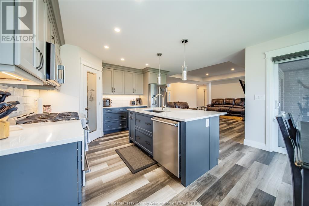 Property at 1712 MUCCI image 5