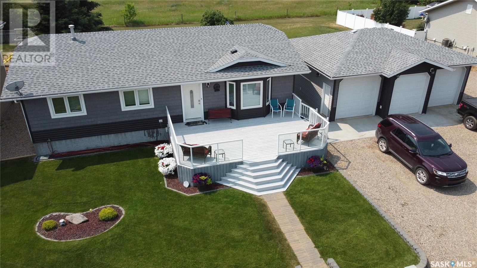 415 2nd AVENUE N, Meota, Saskatchewan