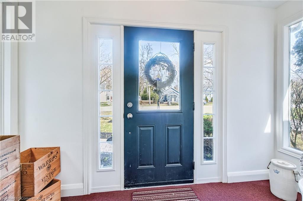 Property at 124 MARY Street image 5