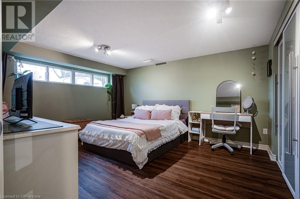 45 Brett Court, Hamilton, Ontario  L8T 4R7 - Photo 26 - 40710652