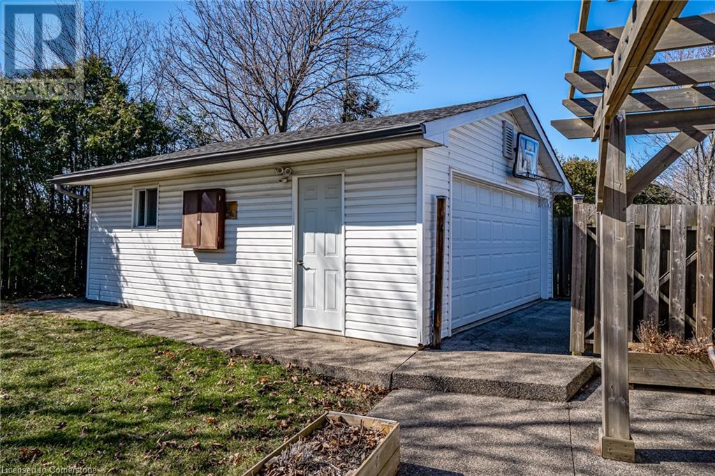 45 Brett Court, Hamilton, Ontario  L8T 4R7 - Photo 36 - 40710652