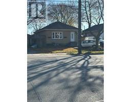 627 UPPER SHERMAN Avenue 178 - Macassa