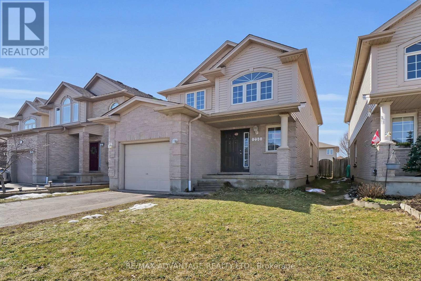 1762 Mickleborough Drive