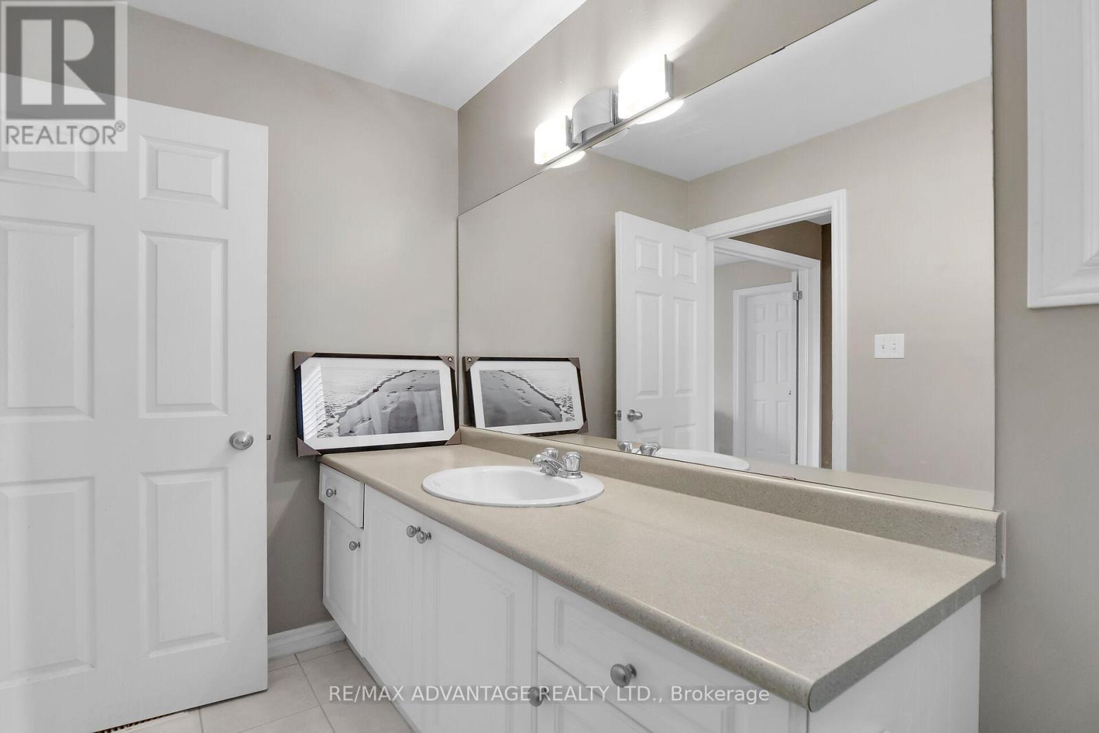 Photo 13 of 21 for 1762 Mickleborough Drive