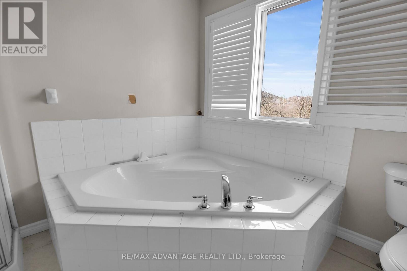 Photo 17 of 21 for 1762 Mickleborough Drive