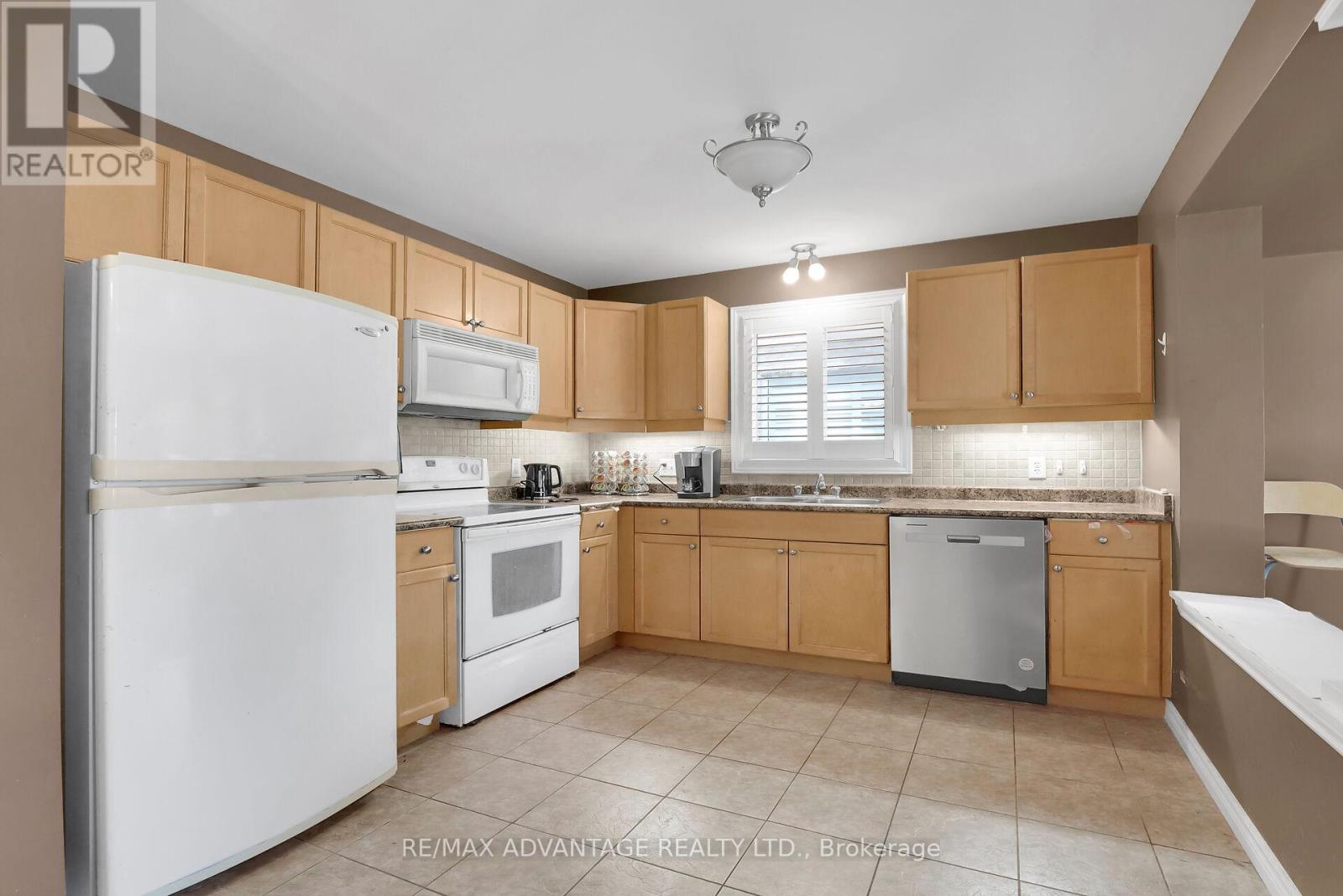 Photo 4 of 21 for 1762 Mickleborough Drive
