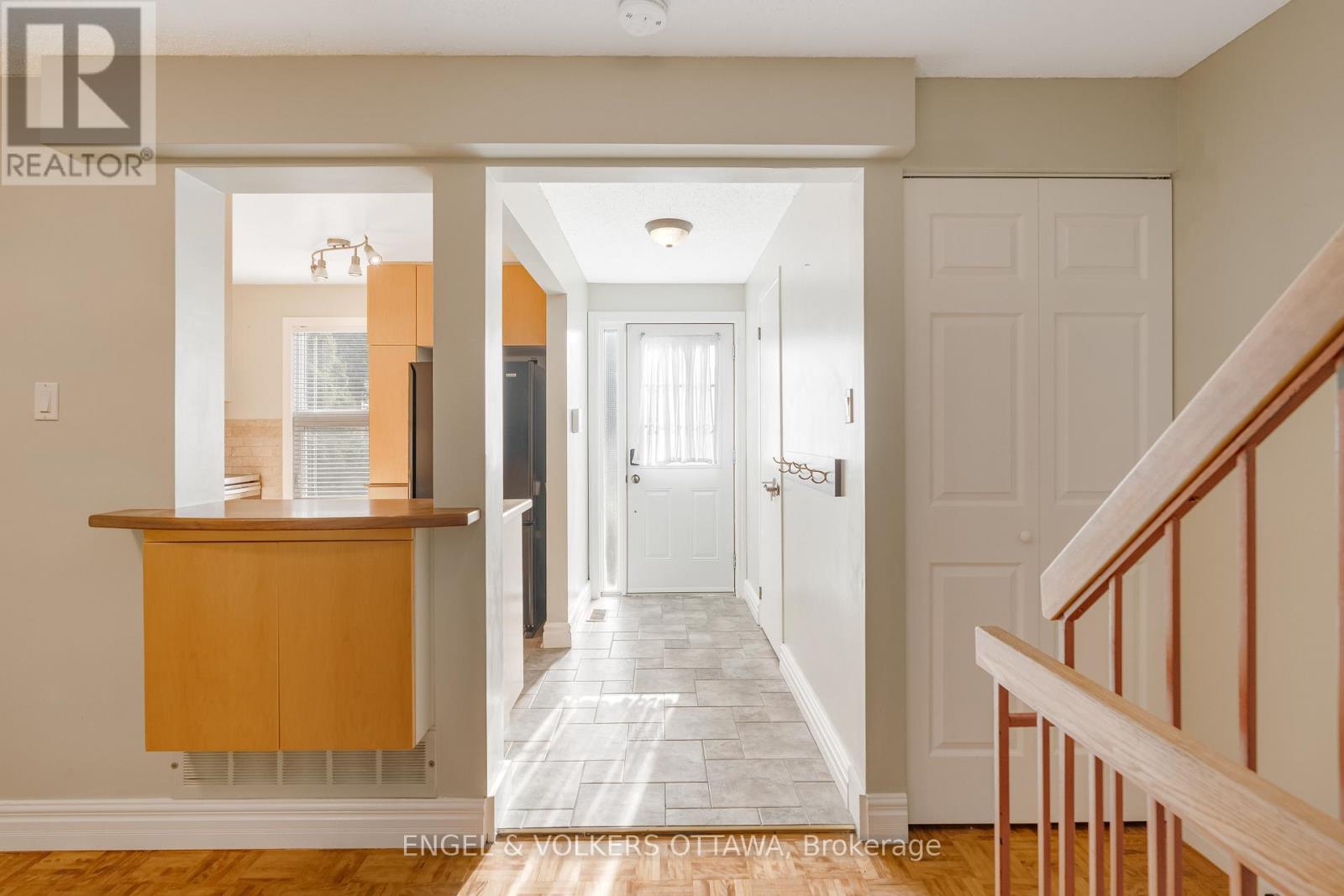 Property at D - 30 CASTLEBROOK LANE image 4