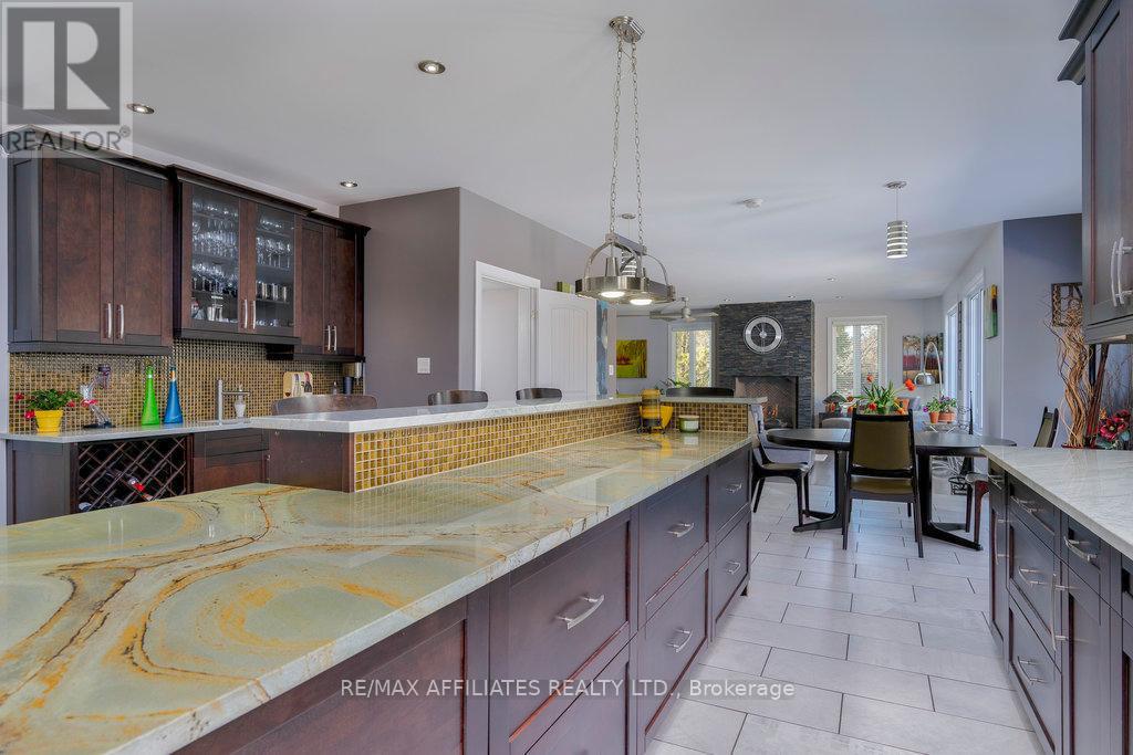 2284 Summerside Drive, Ottawa, Ontario  K4M 1B4 - Photo 13 - X12071606