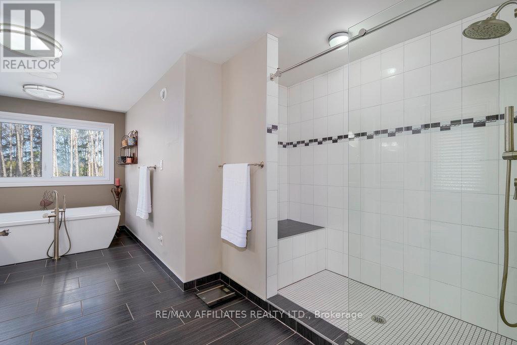 2284 Summerside Drive, Ottawa, Ontario  K4M 1B4 - Photo 26 - X12071606
