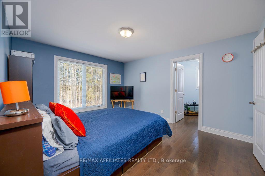 2284 Summerside Drive, Ottawa, Ontario  K4M 1B4 - Photo 30 - X12071606