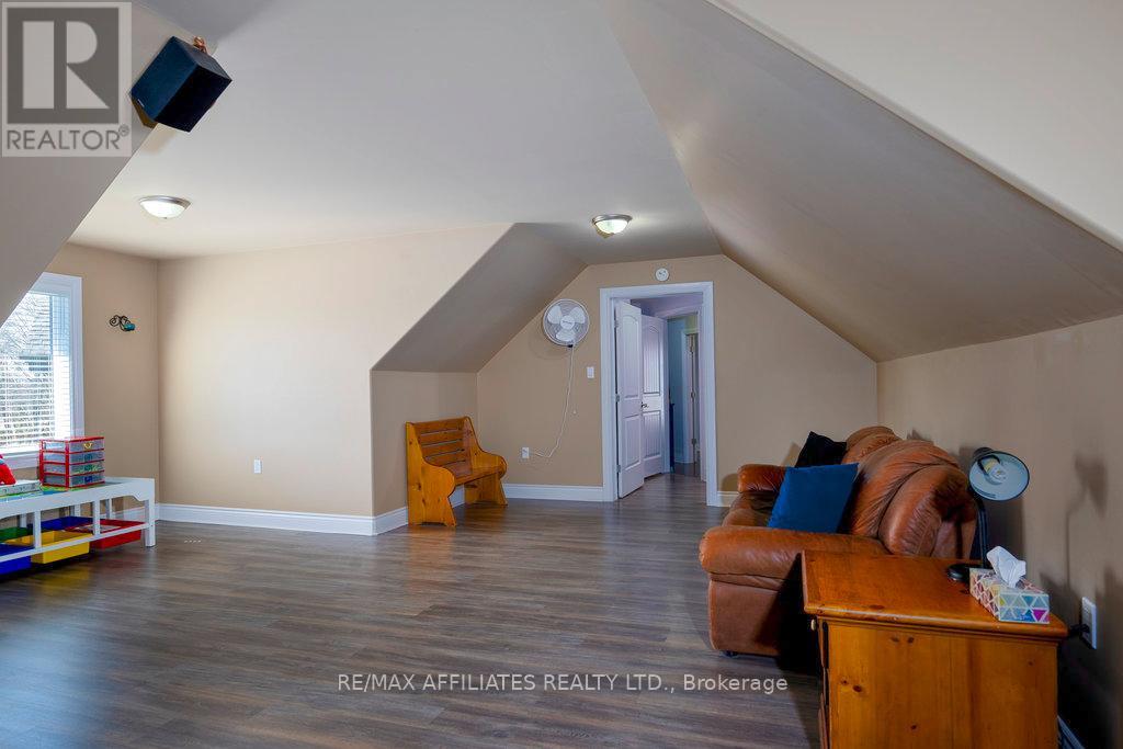2284 Summerside Drive, Ottawa, Ontario  K4M 1B4 - Photo 36 - X12071606
