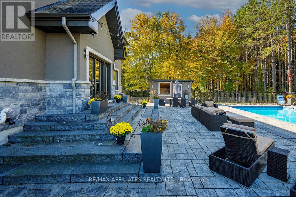 2284 Summerside Drive, Ottawa, Ontario  K4M 1B4 - Photo 45 - X12071606