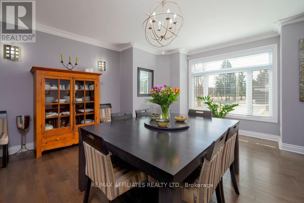 2284 Summerside Drive, Ottawa, Ontario  K4M 1B4 - Photo 9 - X12071606
